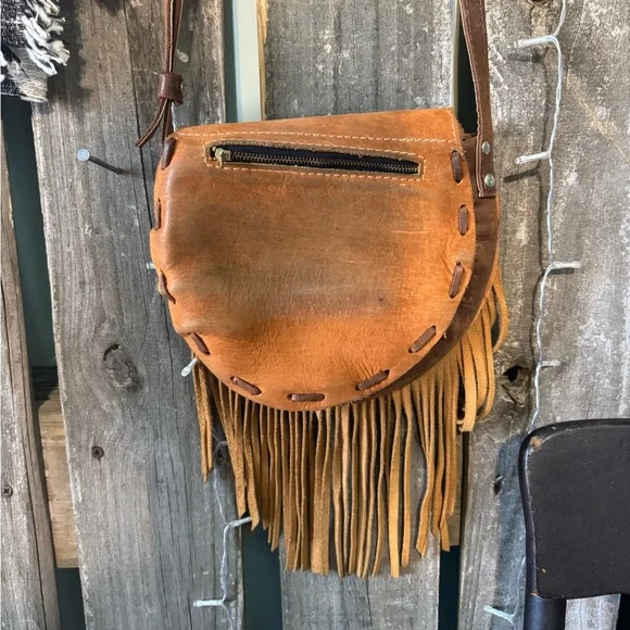 Vintage Boho Western Leather Crossbody Purse - Picture 4 of 5